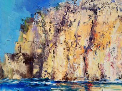 La scogliera, grande quadro a colori caldi.
